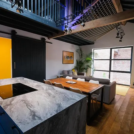 The Eden Warehouse - Gold Apartment, Sleeps 6 Southport Buitenkant foto